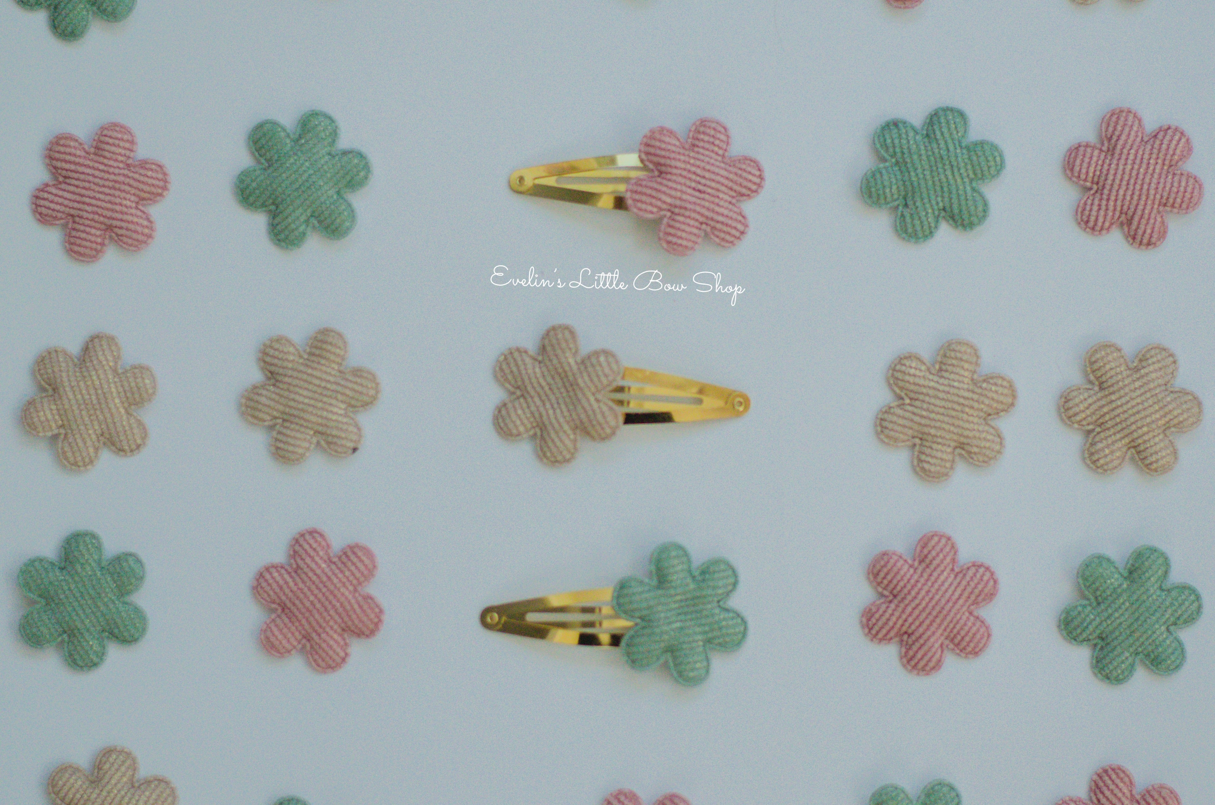 Flower Snap Clips
